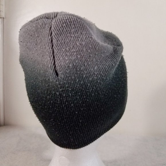 Dodge Logo Grey Gradient Winter Beanie/Toque - Picture 6 of 8